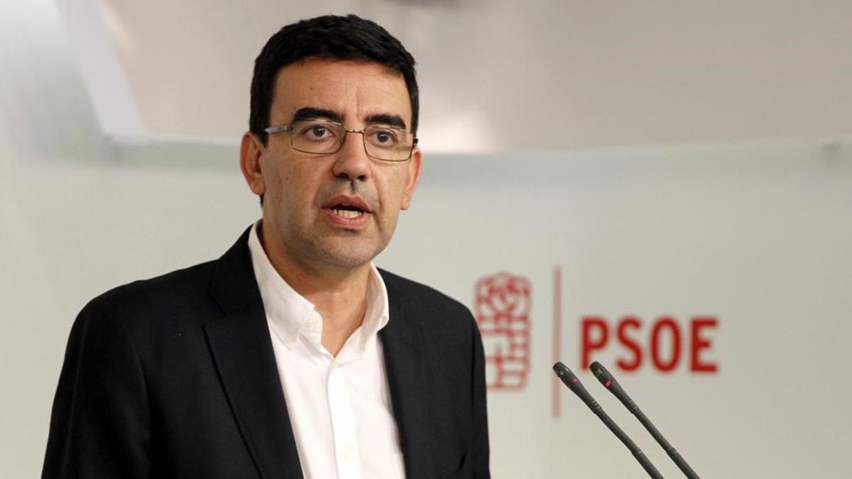 El portavoz de la gestora del PSOE, Mario Jiménez, el jueves en la sede del partido.