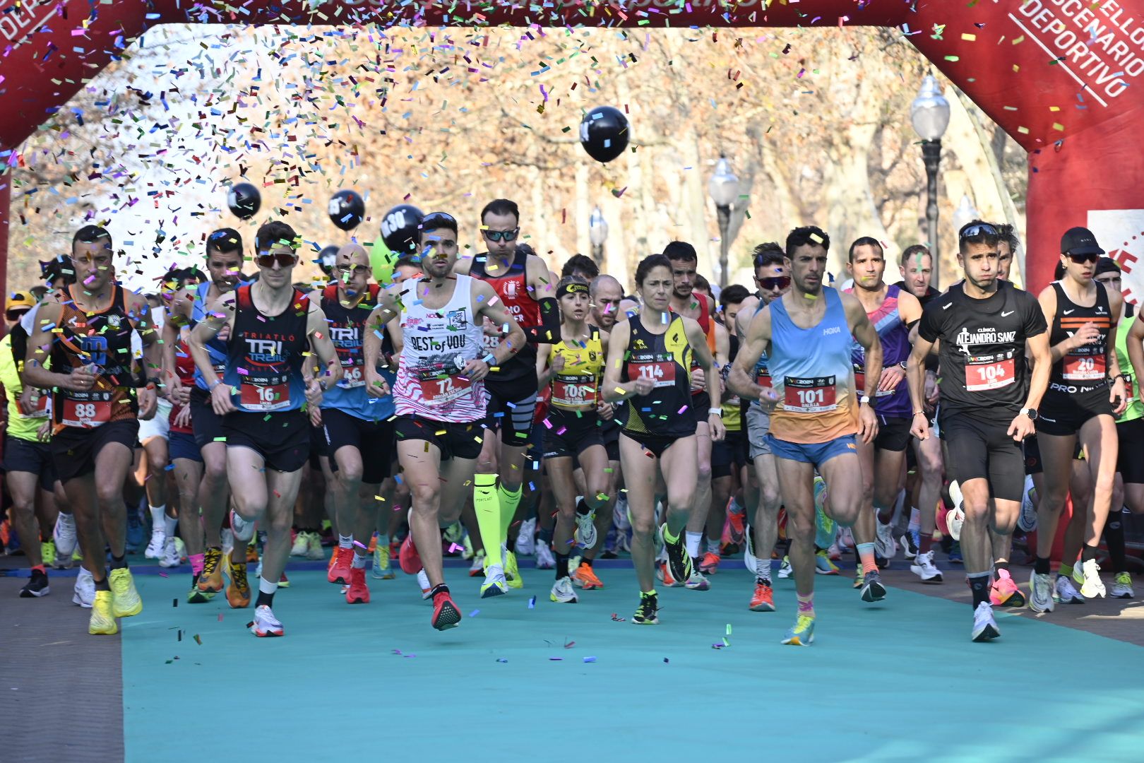 Las mejores fotos: Búscate en la galería de imágenes de la 39ª Media Maratón de Castelló