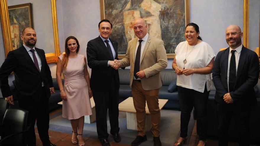 Diputación y Universidad firman ocho convenios