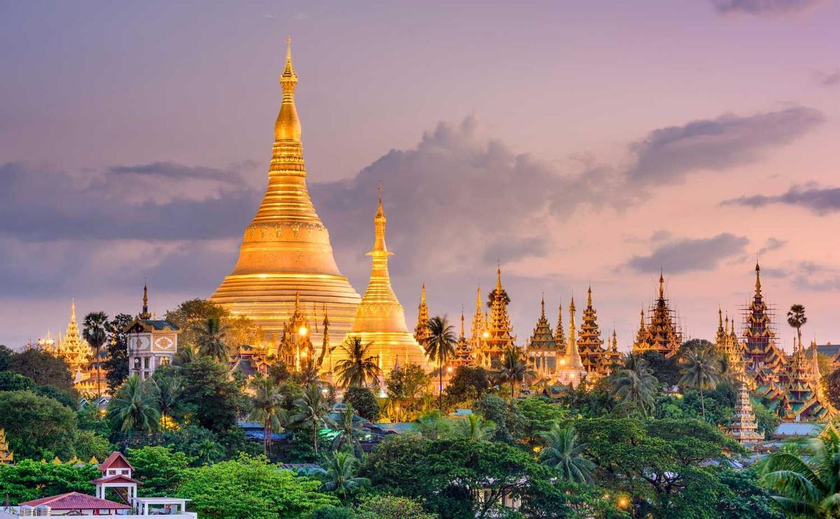 Shwedagon  Pagoda