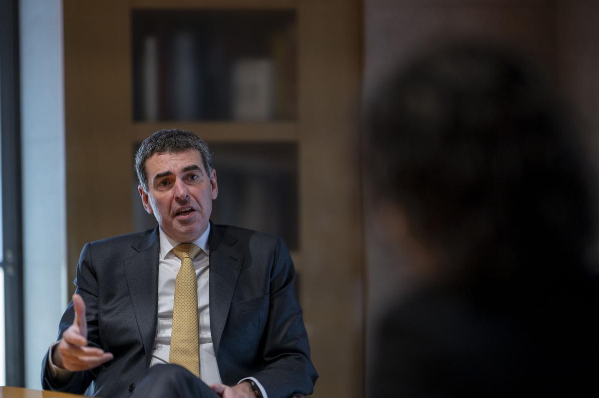 Barcelona. 31.03.2026. Economía. Xavier Ventura, consejero delegado de Arquia Banca, fotografiado durante la entrevista en las instalaciones de la entidad bancaria en la calle Arcs. Fotografía de Jordi Cotrina