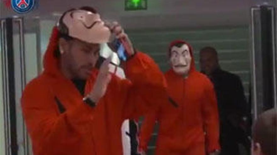 Neymar y Mbappé, disfrazados de personaje de &#039;La Casa de Papel&#039;