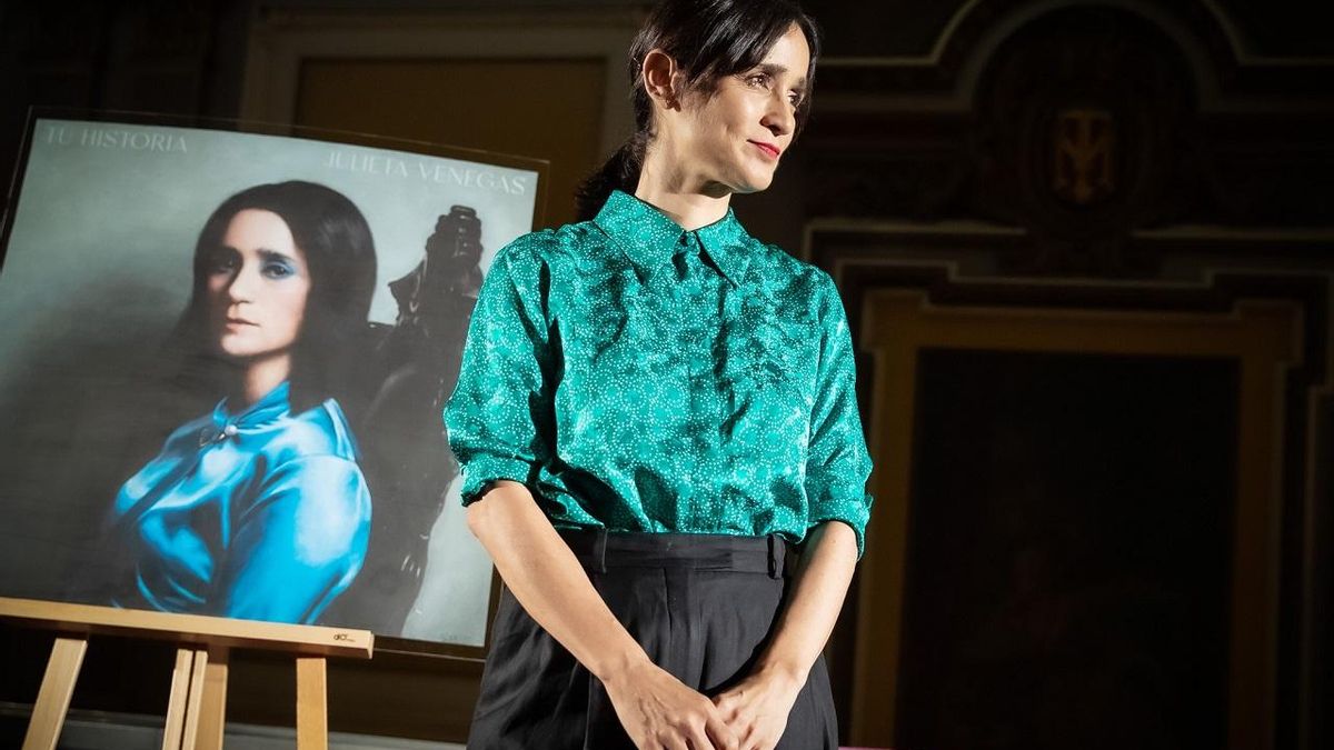 Julieta Venegas durante la presentación de 'Tu Historia'.