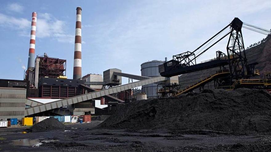 Instalaciones de la térmica de Aboño.