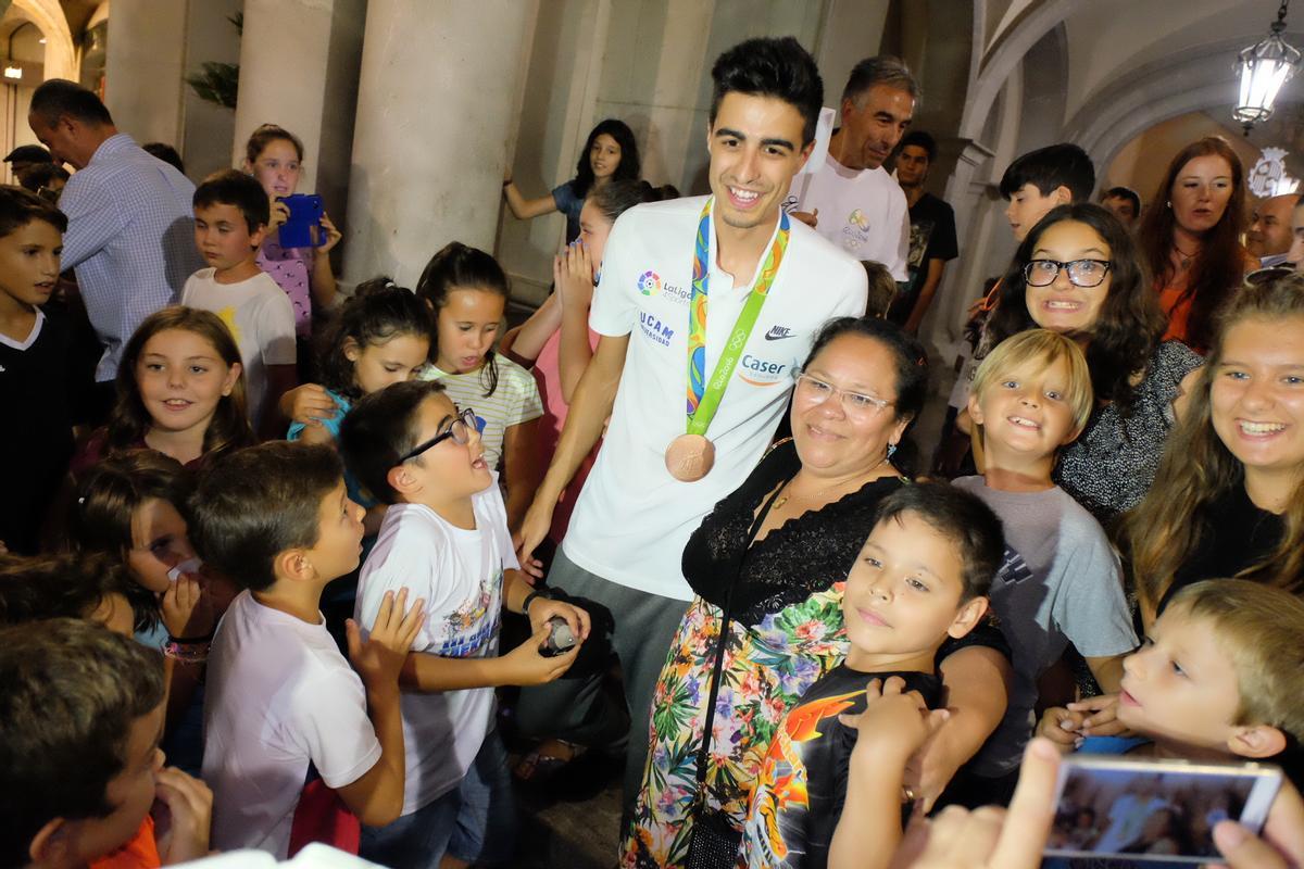 Medalla de bronze de Joel González aconseguida a Rio el 2016.