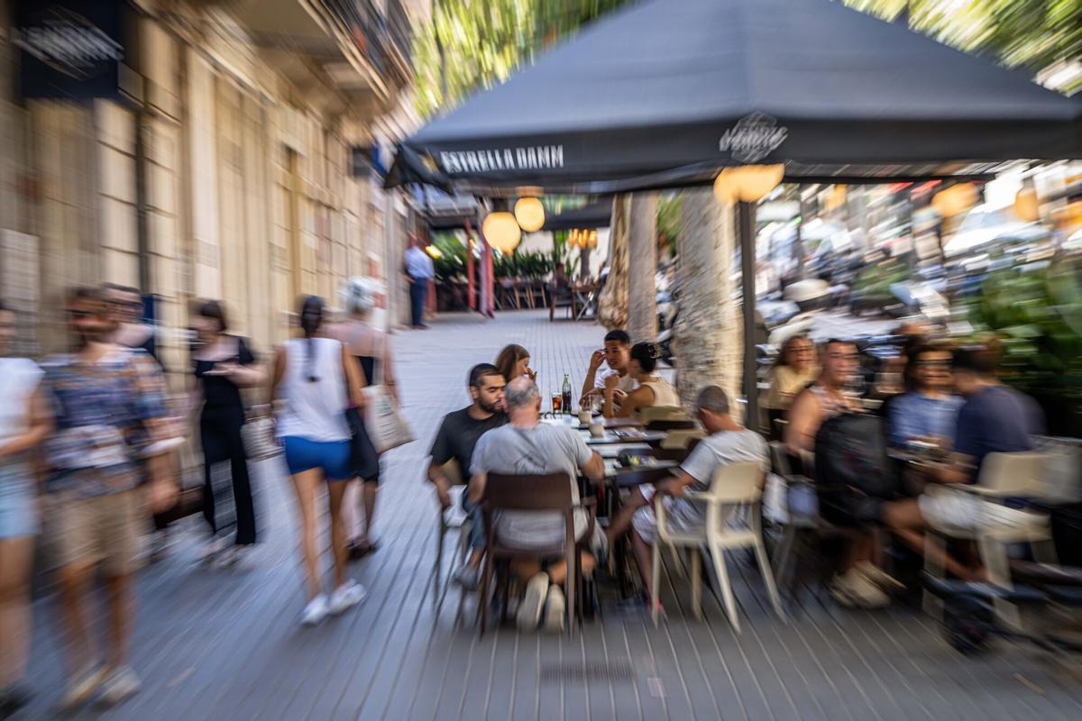 Espanya suma 97.000 ocupats per les acadèmies i l’hostaleria