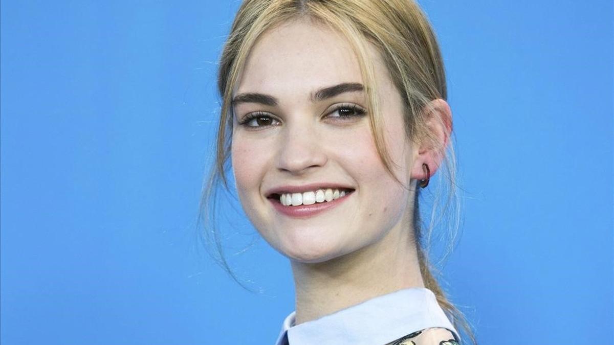 La actriz británica Lily James, protagonista de 'Orgullo + Prejuicio + Zombis', el pasado febrero.