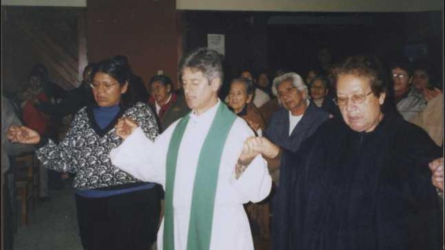 Durante una celebración eucarística en Villa María del Triunfo, un barrio de Lima