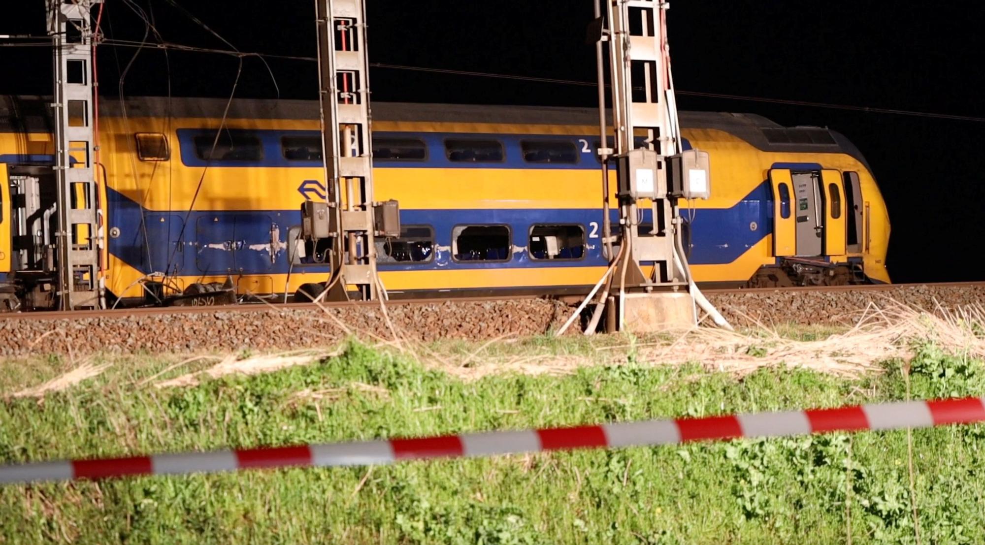 El descarrilament d'un tren a Països Baixos, en imatges