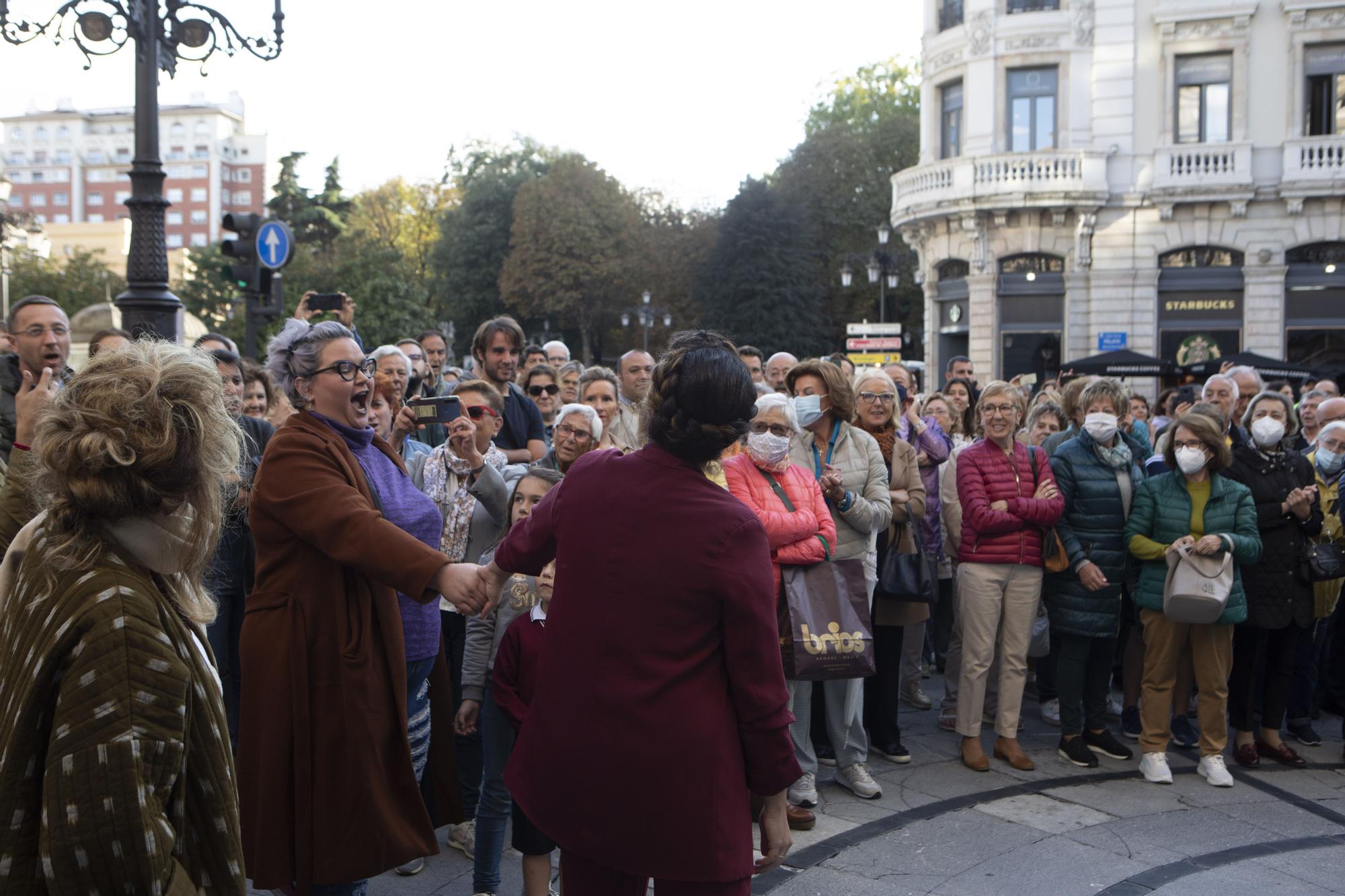 Entrega de la Medalla de Oro de la ciudad a la Fundación Ópera de Oviedo