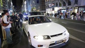 Las imágenes de la aparición sorpresa de Rosalía el centro de Madrid