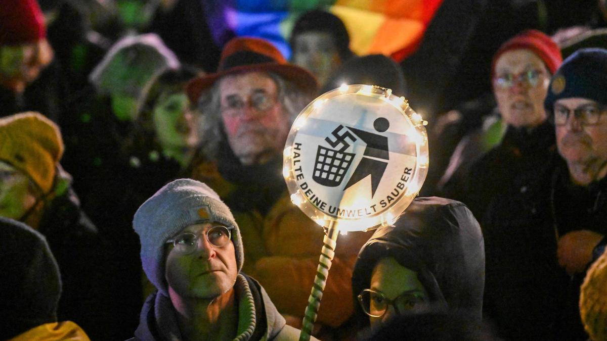 ドイツ、外国人の帰化と非正規移民の追放を加速