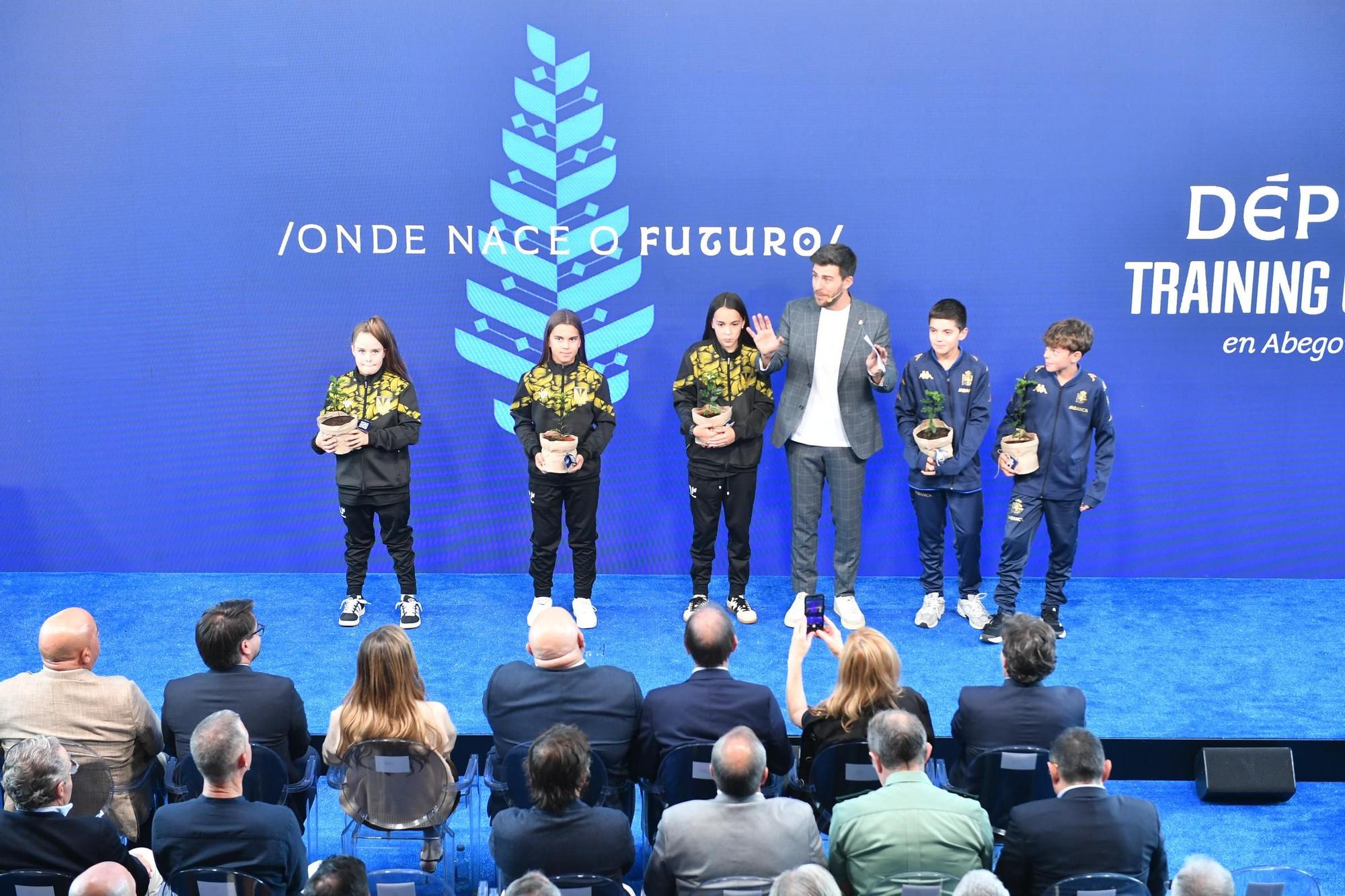 Acto de presentación del nuevo Abegondo