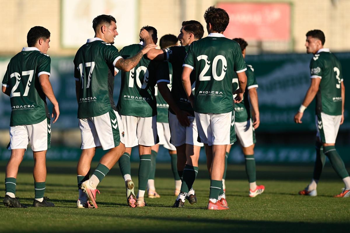 Galería | Las imágenes del Cacereño Guadalajara del torneo Cáceres Patrimonio