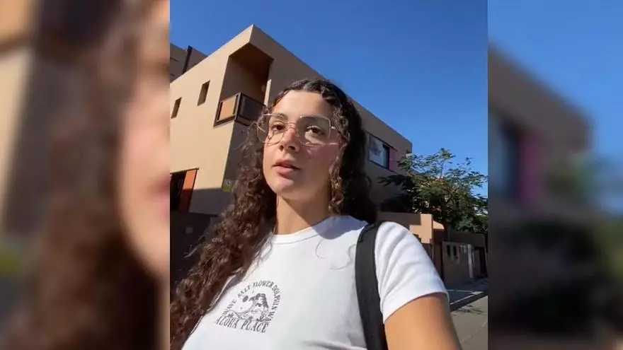Carla cuenta las cosas de vivir en Canarias a las que ha podido acostumbrarse y las que no