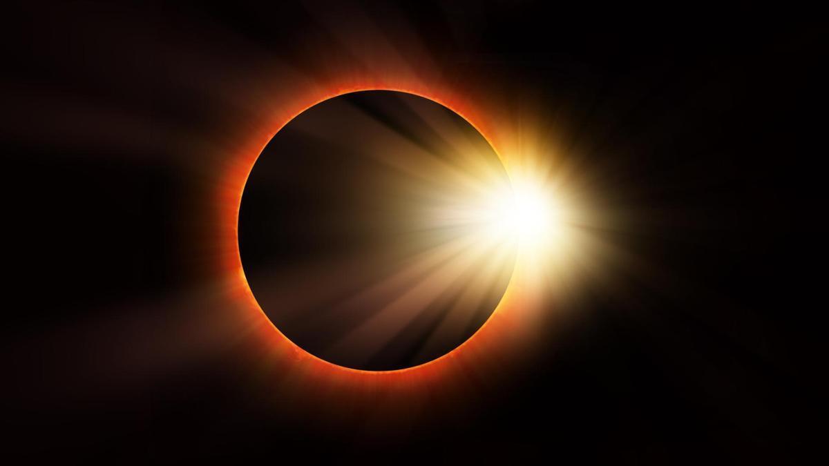 El eclipse solar vendrá acompañado con una lluvia de estrellas