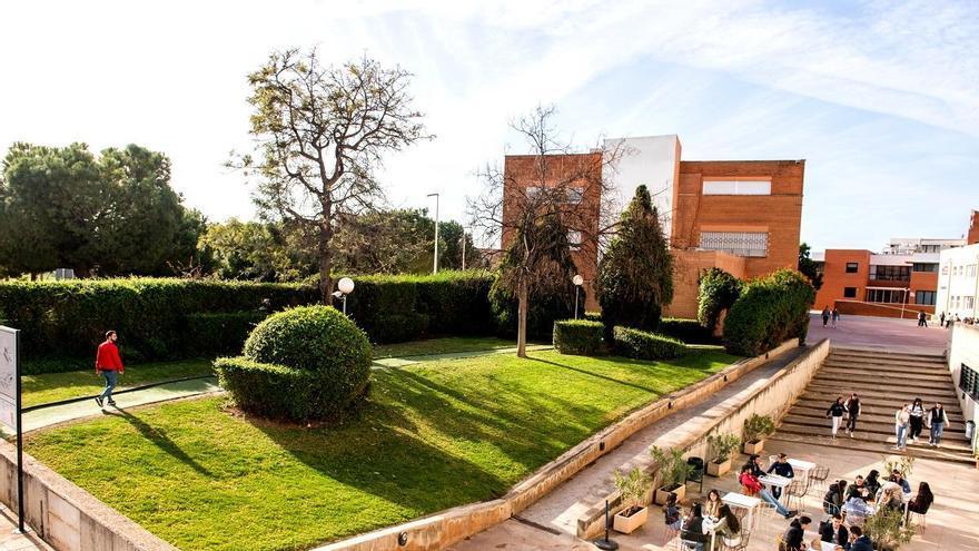 Florida Universitària: donde el aprendizaje ocurre entre la experiencia y el futuro