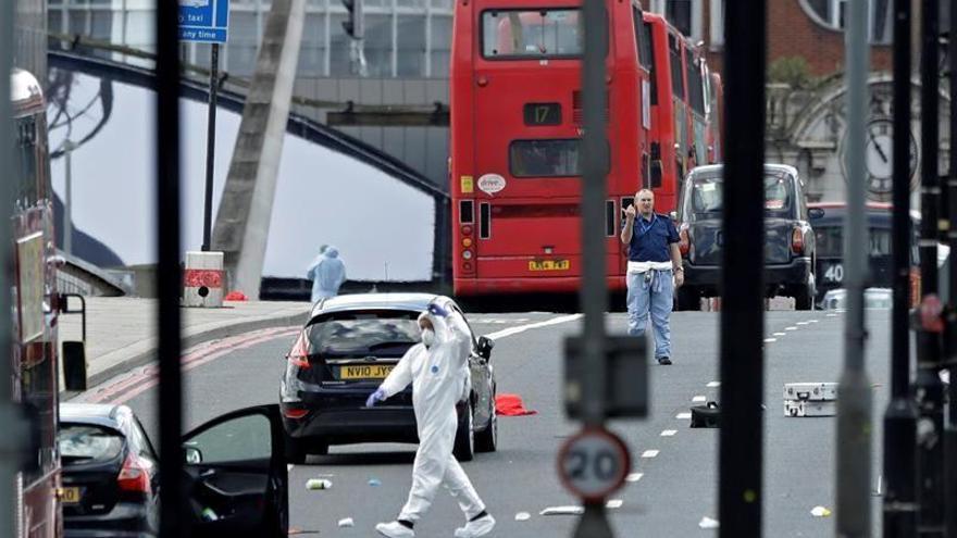 7 muertos y casi 50 heridos en un doble atentado terrorista