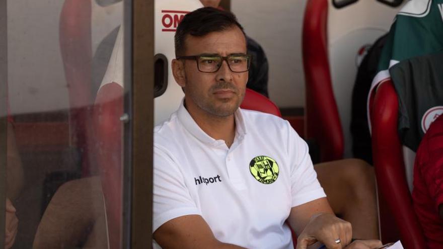 Yago Iglesias, entrenador del Zamora CF: “El equipo necesita ya comenzar a competir”