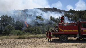 El foc descontrolat d’Aragó podria causar més desallotjaments