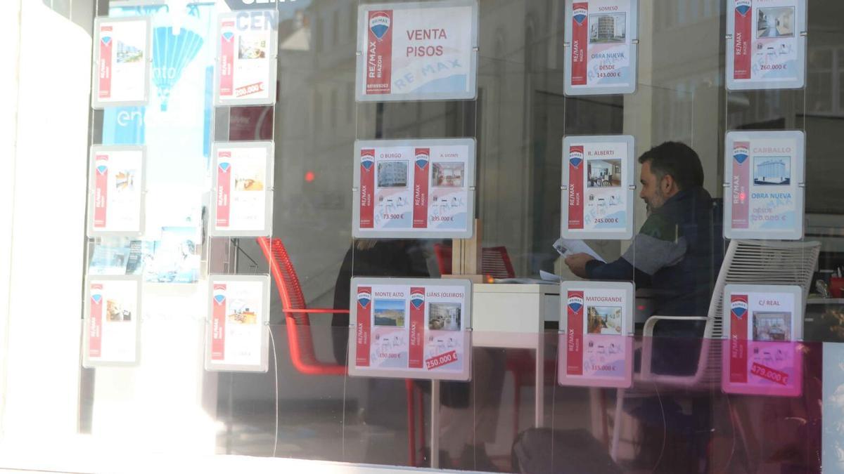 Los datos tras el primer año de la zona tensionada de A Coruña: los precios del alquiler están congelados pero los nuevos arrendamientos cayeron en un 26%