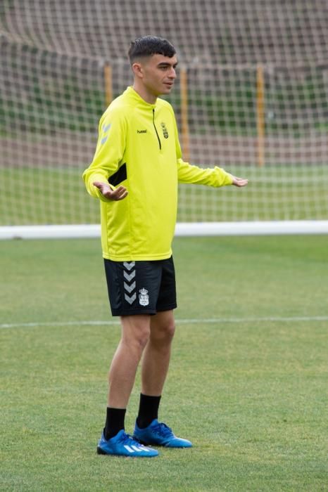 Entrenamiento de la UD Las Palmas, con Narváez de vuelta