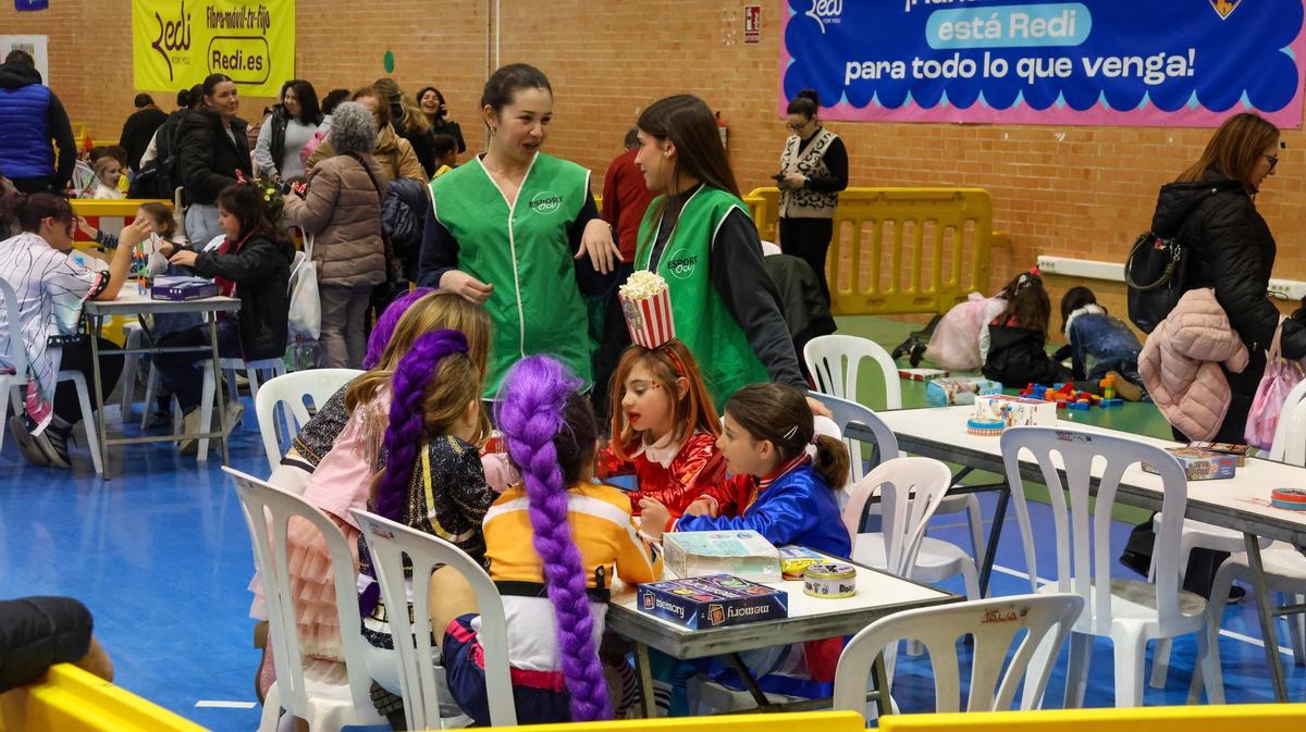 El Carnaval Escolar de Onda, en imágenes