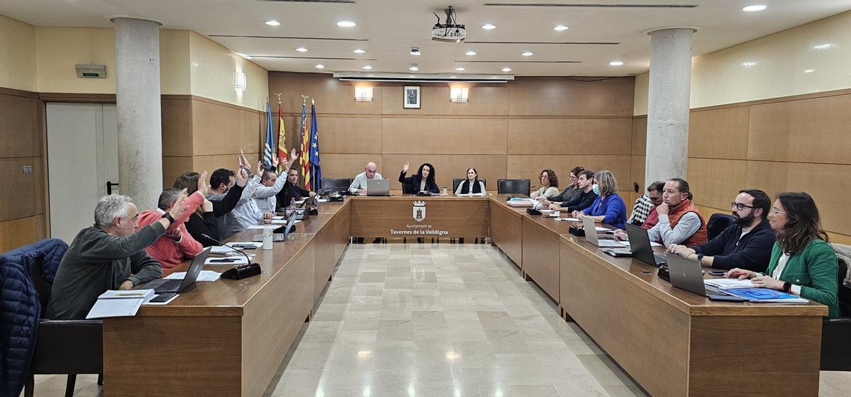 La bronca se ha instalado en el debate del pleno en esta legislatura