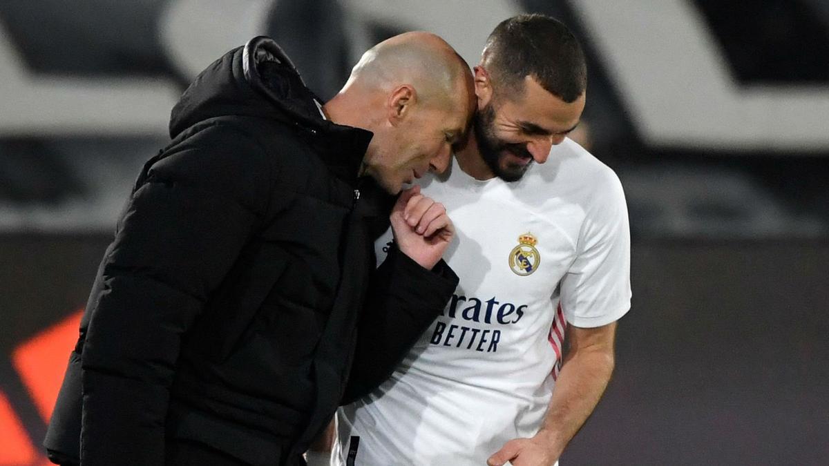 Zidane: "¿Benzema en una palabra? Para mí es el mejor'"