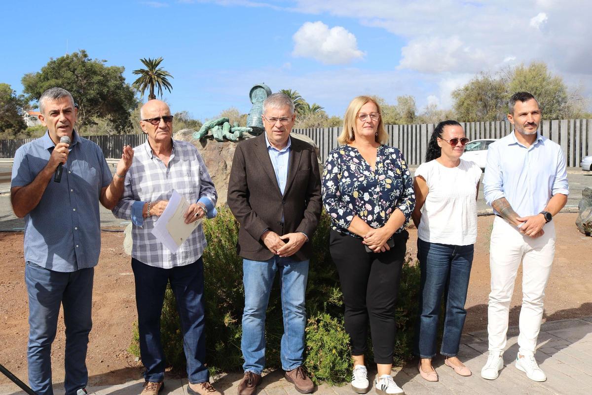 Reinauguración de la escultura 'Leña y agua' en San Bartolomé de Tirajana