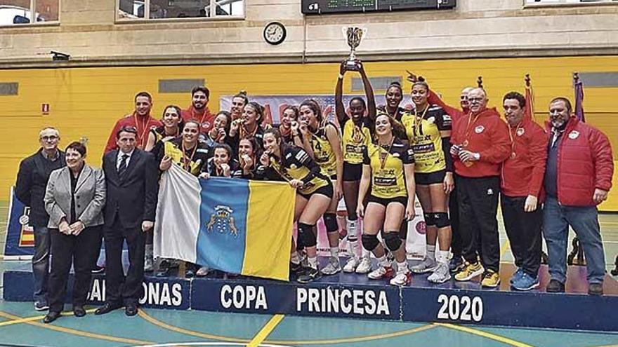 El Sayre conquista su primera Copa con autoridad