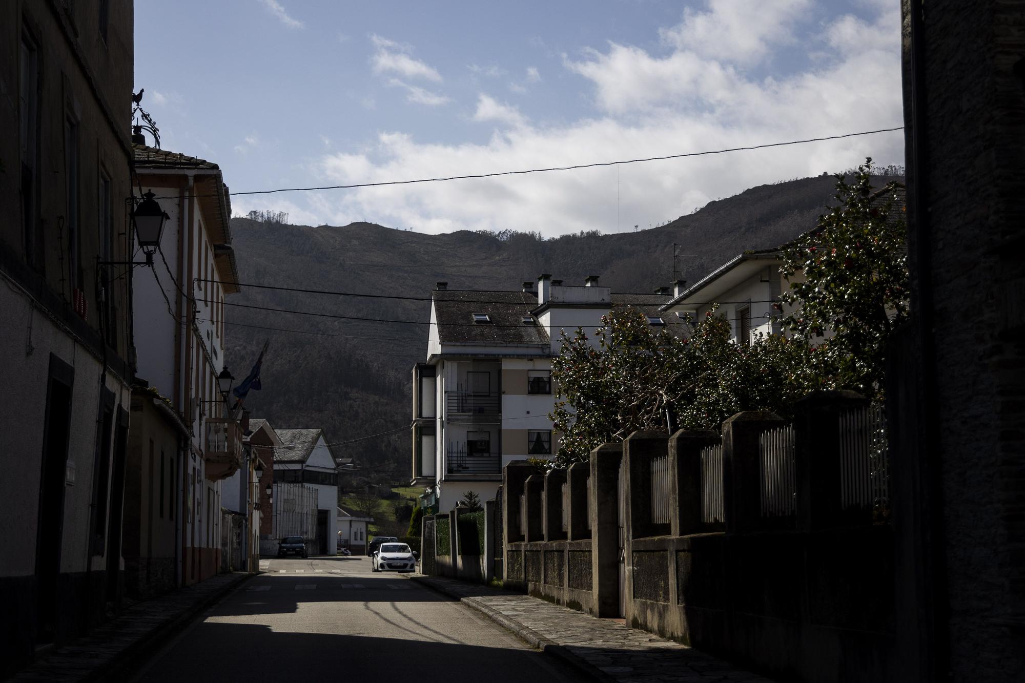 Asturianos en San Tirso de Abres, un recorrido por el municipio