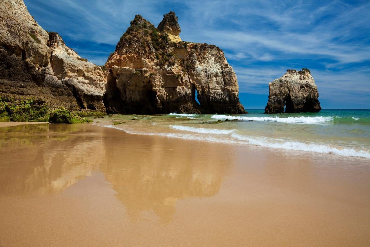 Praia do Tres Irmaos