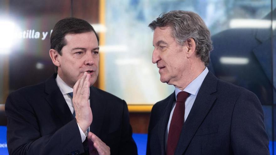 Feijóo abre este viernes la precampaña en Castilla y León y arropa a Mañueco en la presentación de candidaturas en Salamanca