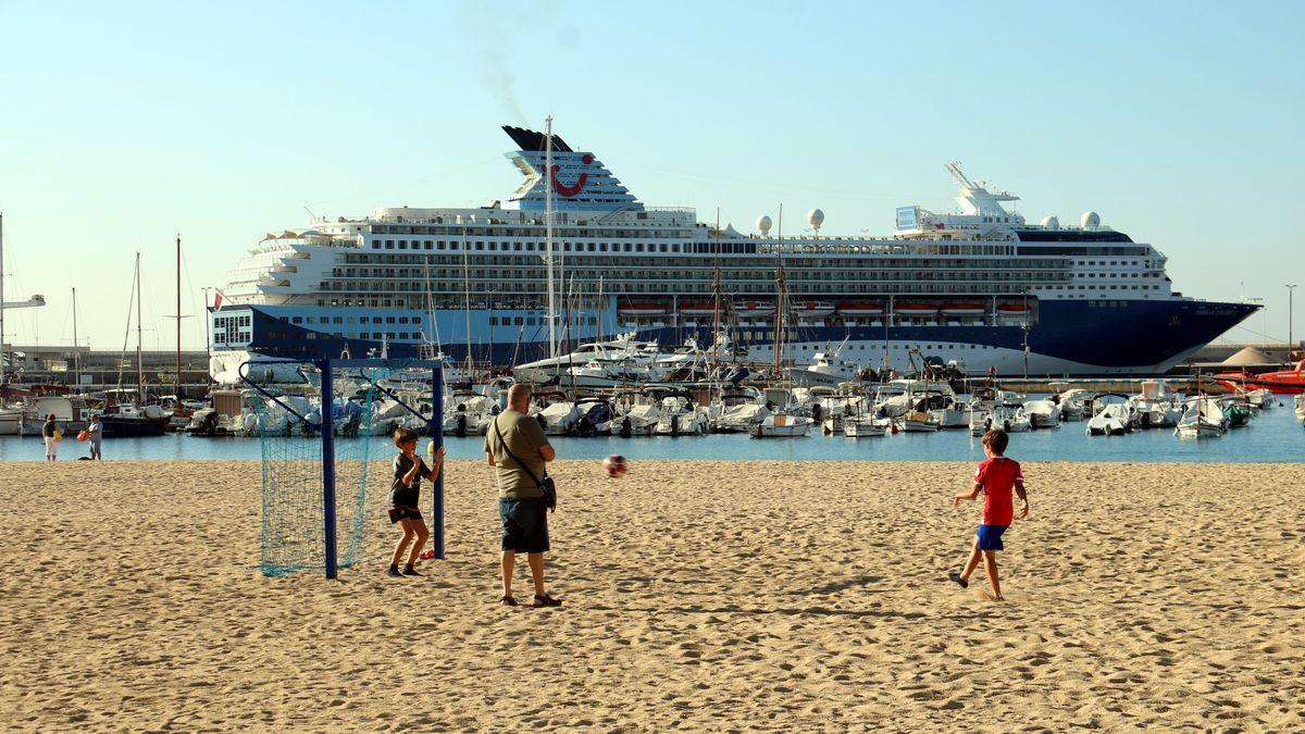 Els creuers tornen al port de Palamós després de l'aturada d'un any i mig per la pandèmia