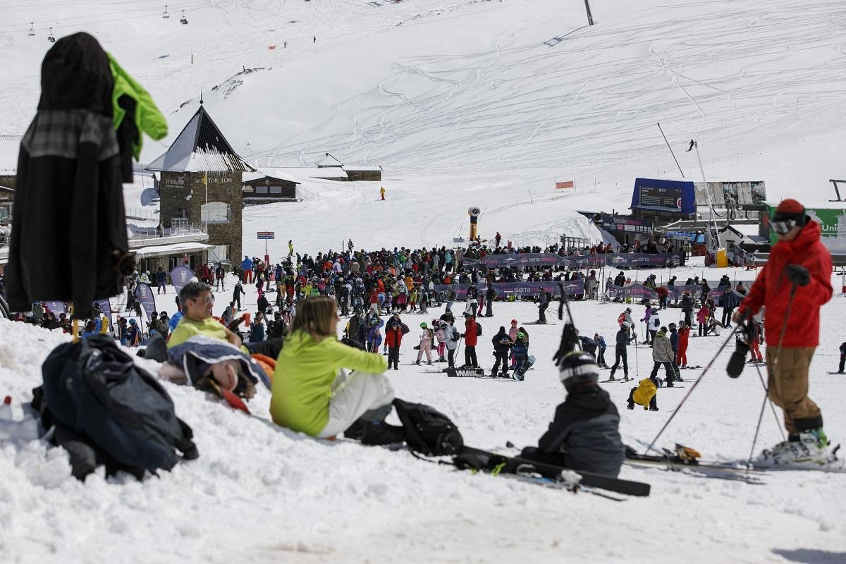 Todo el material de esquí o snowboard debe estar en perfecto estado.