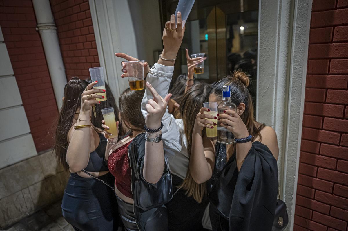 En el tren del botellón a Mataró