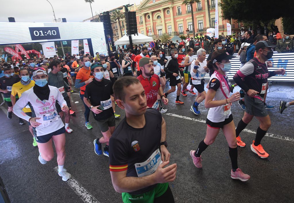 Así fue la salida de la maratón y la media maratón de Murcia (II)