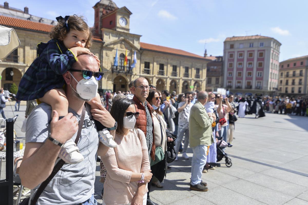 En imágenes: así fue la procesión de la hermandad del Beso de Judas En imágenes: así fue la procesión de la hermandad del Beso de Judas