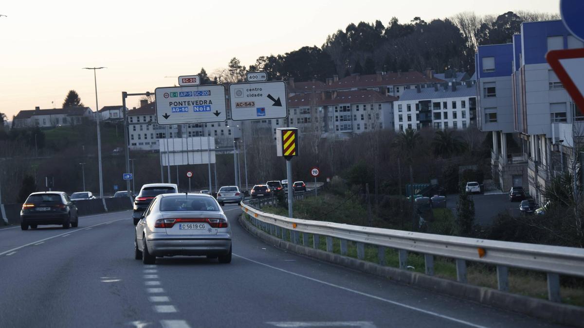 El radar de Conxo, en Santiago de Compostela, tramitó más de 79.000 multas entre 2020 y 2023