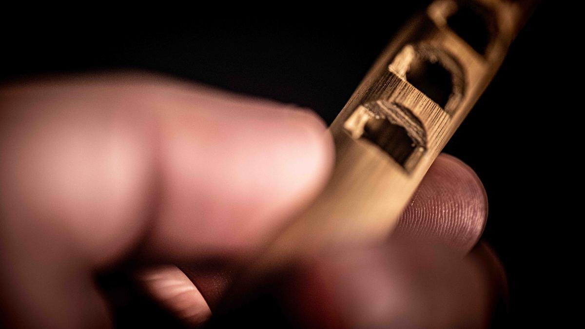 Detalle del instrumento pitorrera gomera, incluido en la plataforma digital Etnografía canaria.