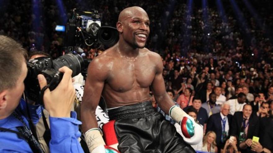 BOXEO: Mayweather sufre para ganar a Maidana