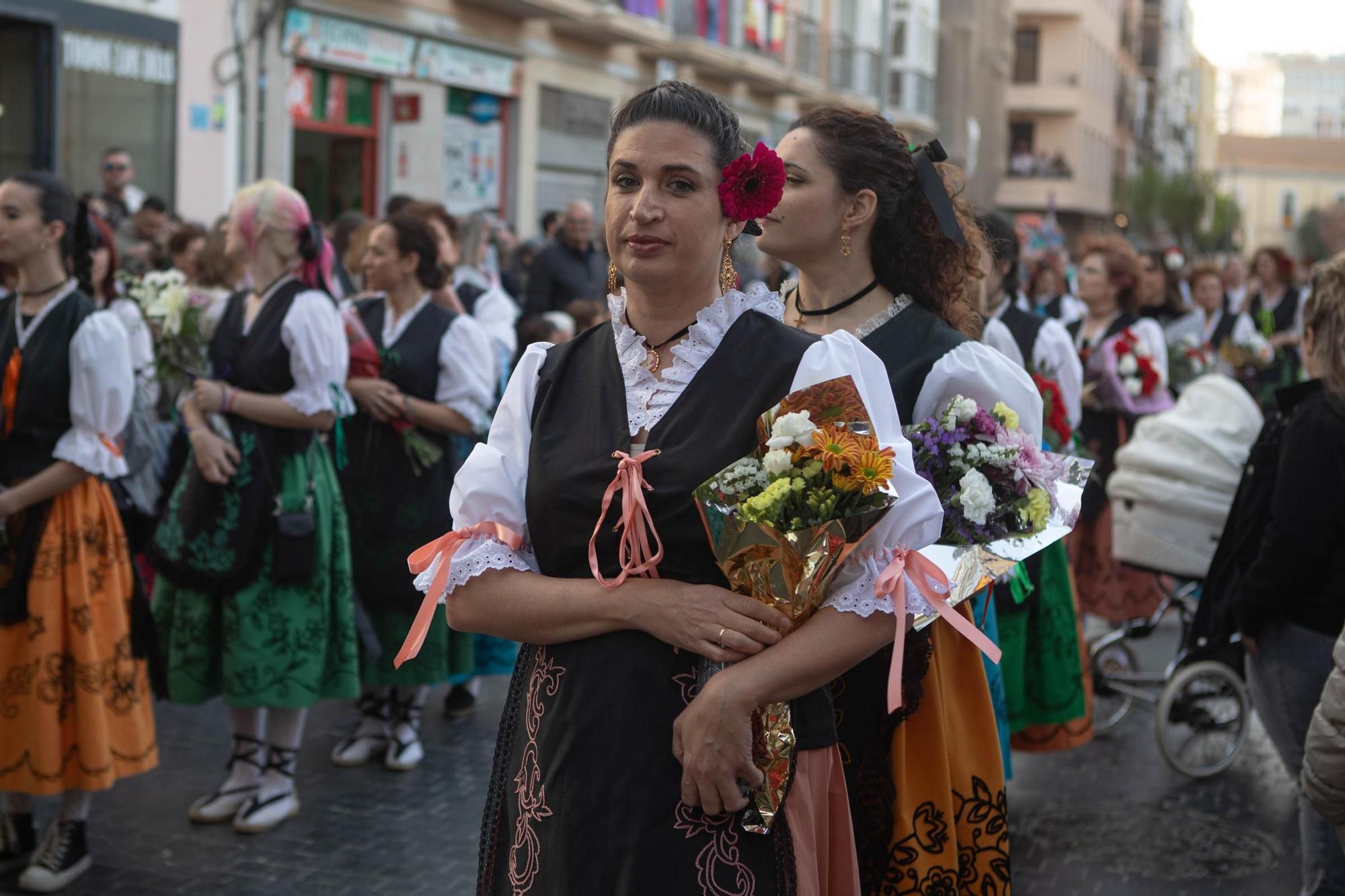 Ofrenda floral a la Virgen de la Caridad en Cartagena