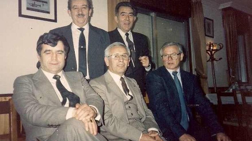 Los presidentes Florentino González, Alfonso Santos, Enrique García, Manuel Puga y Manuel Montenegro.