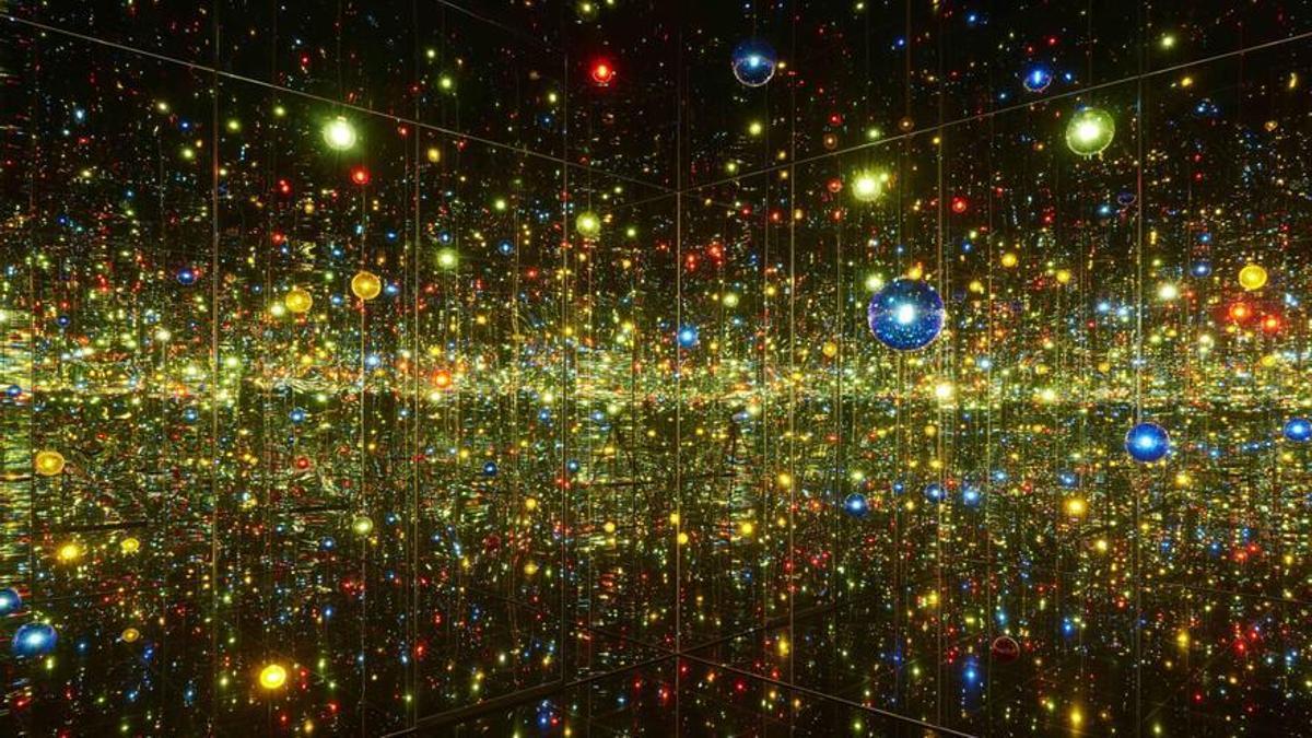 Sala de espejos del infinito – Un deseo de felicidad humana llamando desde más allá del Universo