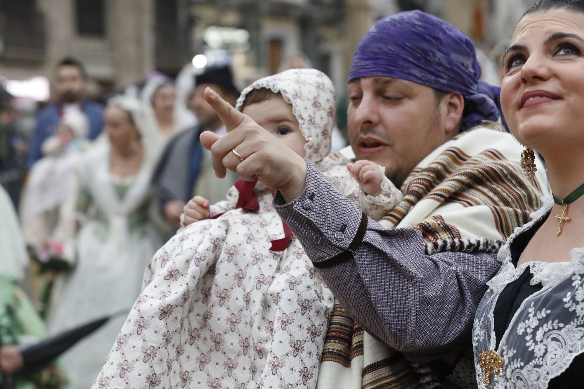 Búscate en el primer día de ofrenda por la calle Quart (entre las 18:00 a las 19:00 horas)