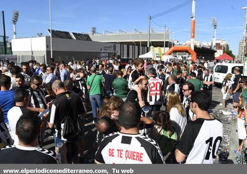 La afición del CD Castellón llena Castalia