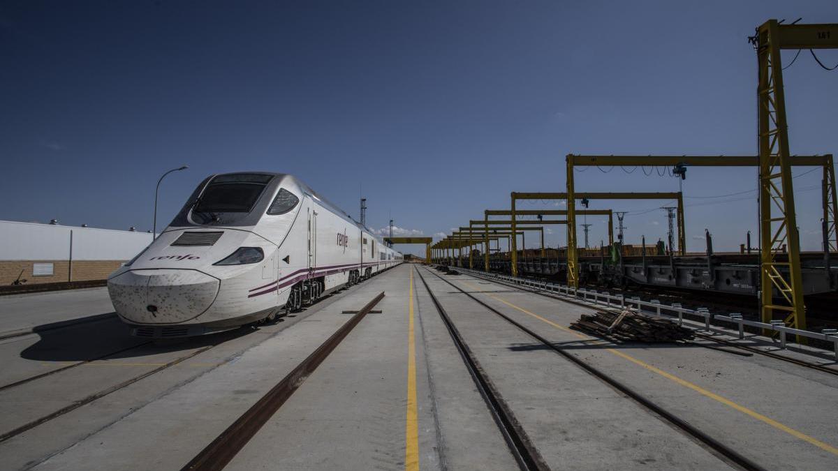 Tramo entre Zamora y el cambiador de ancho de vía en Pedralba.