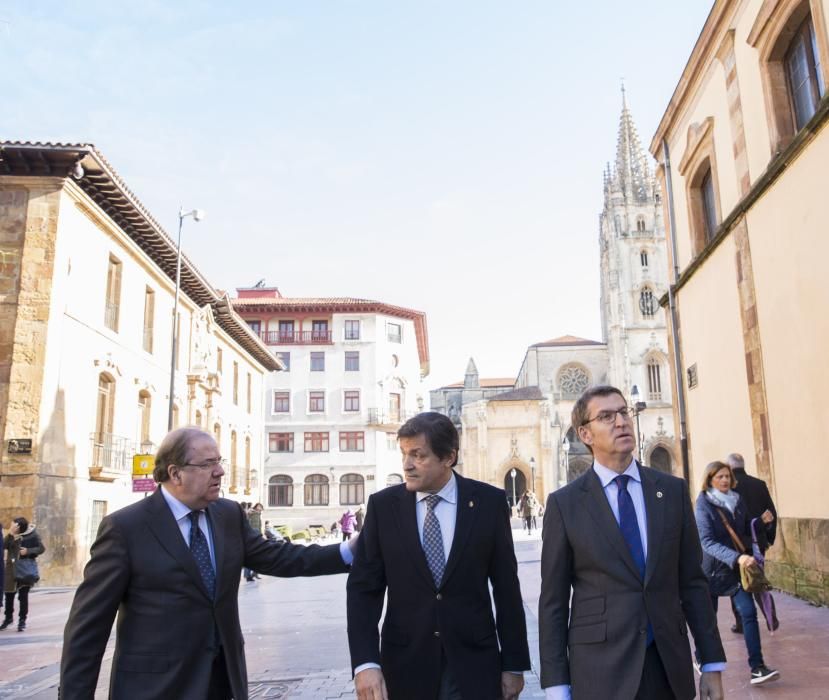 Reunión de presidentes en Oviedo