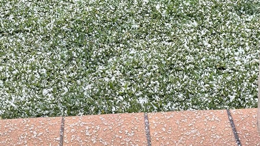 La sorprendente granizada del Domingo de Ramos en Jesús Pobre (vídeo)